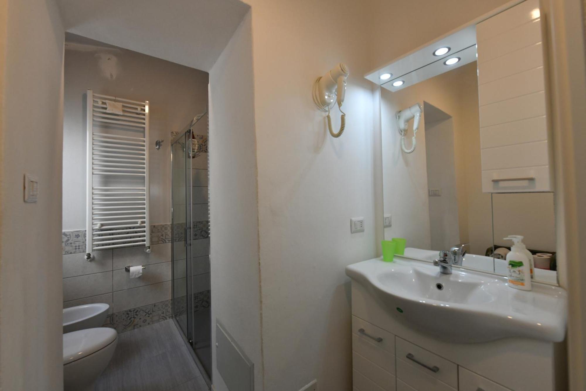 B&B Tredomus Tresnuraghes Екстериор снимка