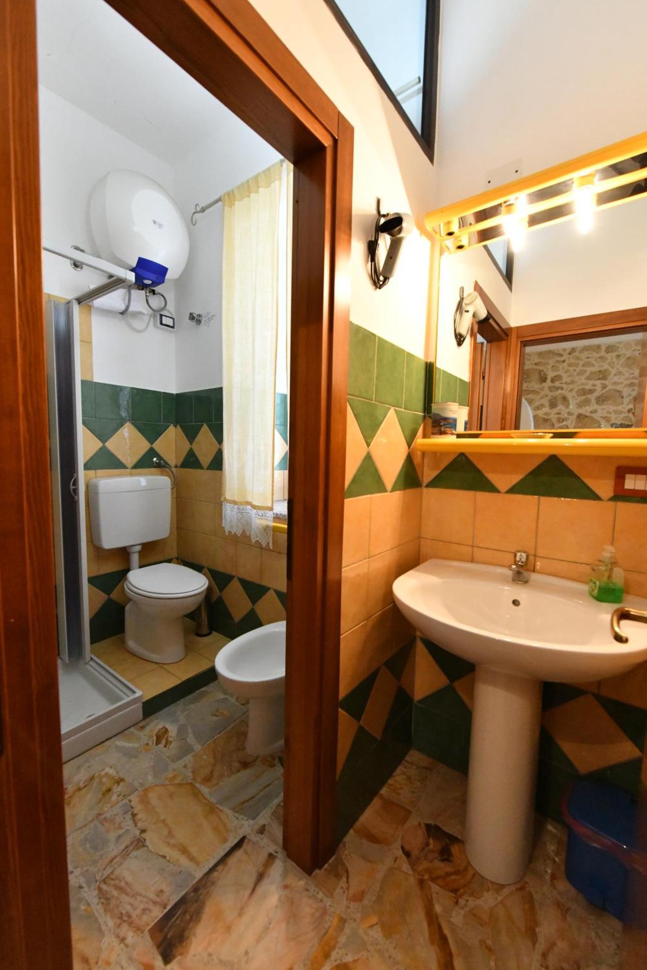B&B Tredomus Tresnuraghes Екстериор снимка