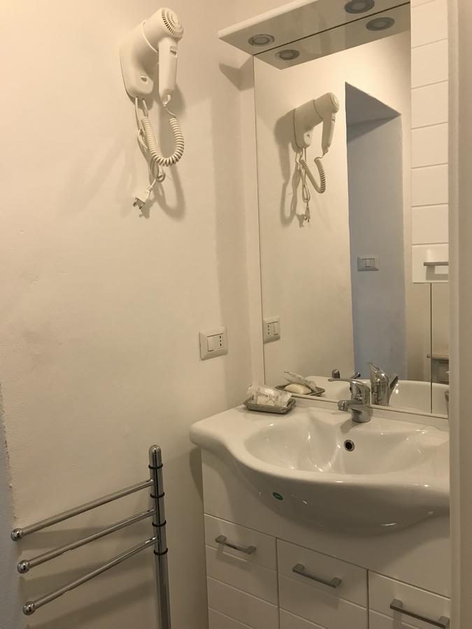 B&B Tredomus Tresnuraghes Екстериор снимка