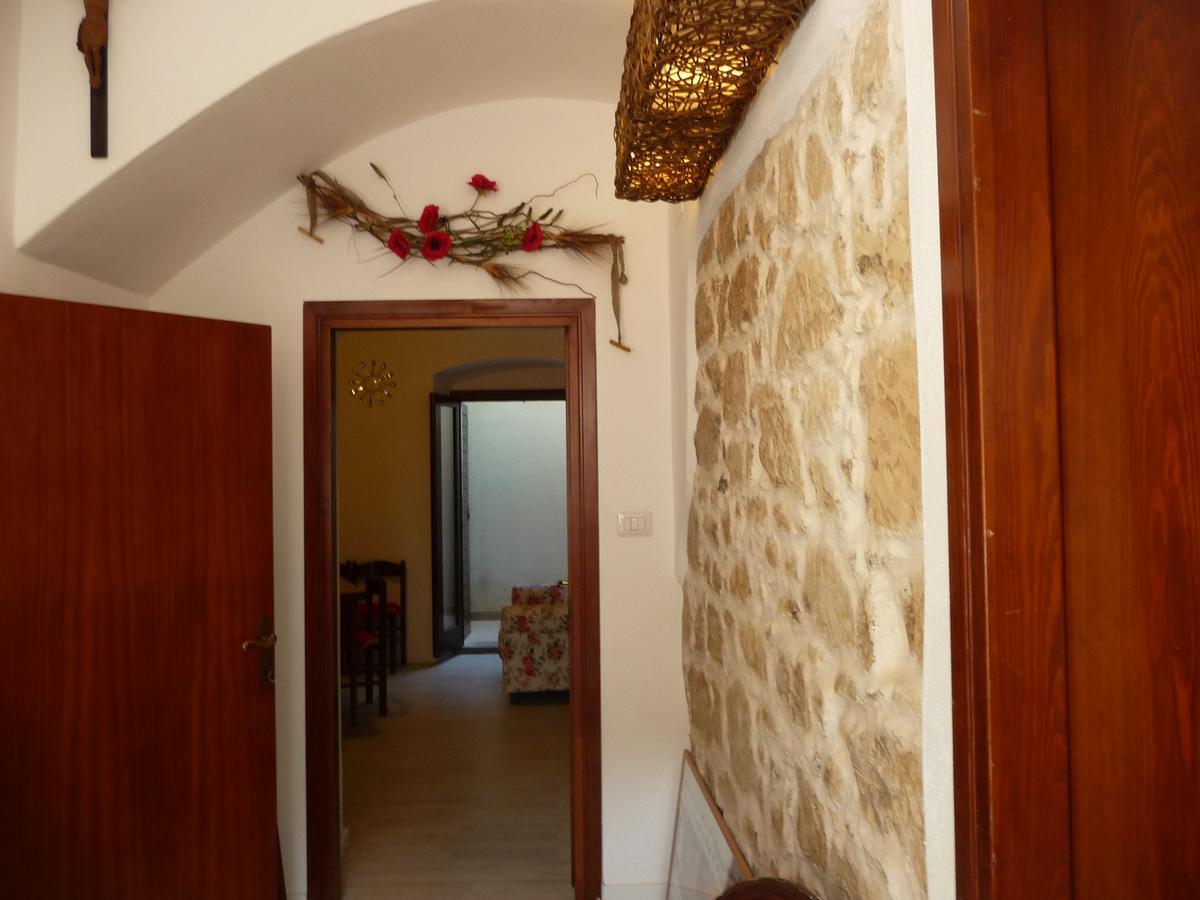 B&B Tredomus Tresnuraghes Екстериор снимка