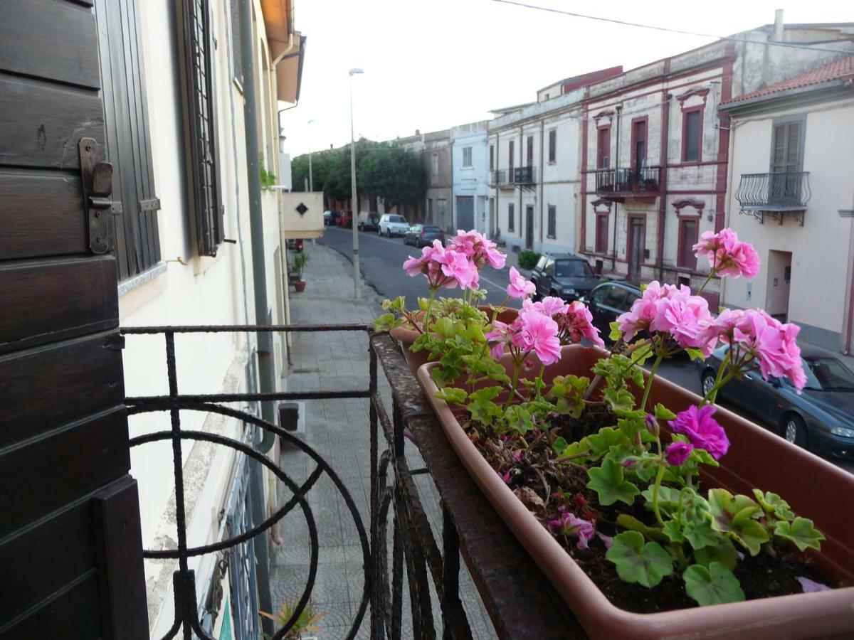 B&B Tredomus Tresnuraghes Екстериор снимка